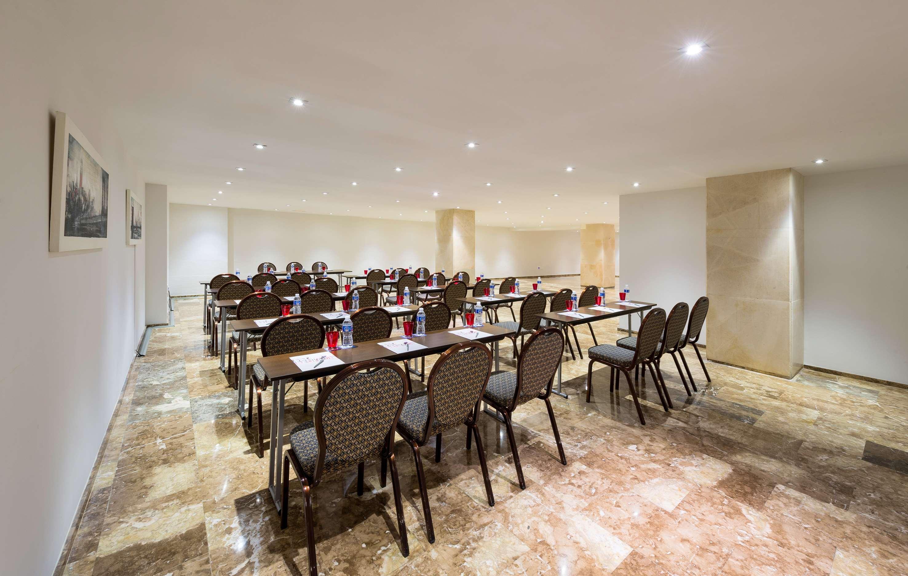 Hotel Sercotel Medina Azahara 3*